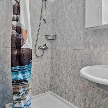 Petrinic-sea View & Pool By Guide Пула